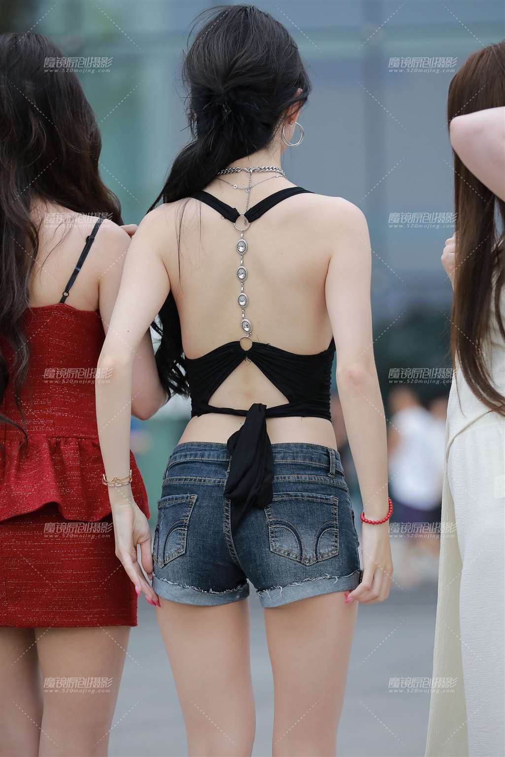 图片[2]-热裤高跟美女-流行馆