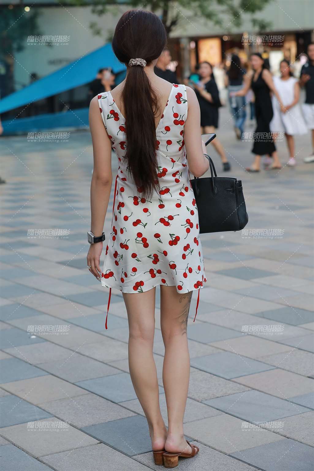 图片[3]-搭讪短裙美女-流行馆
