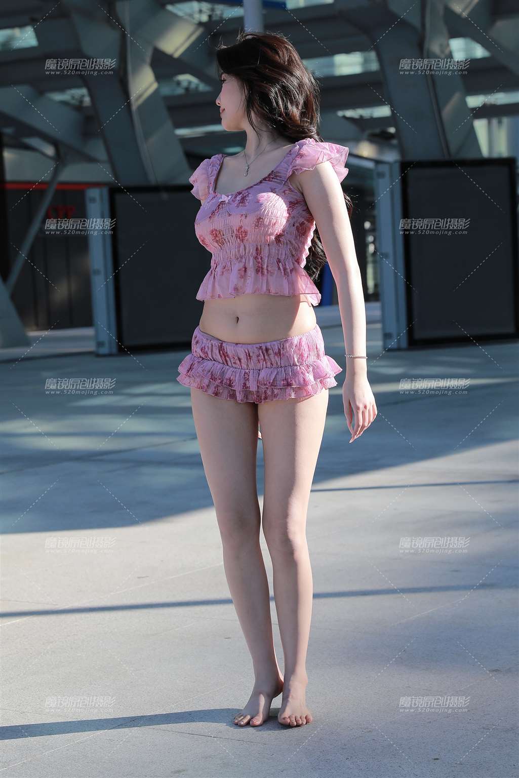 图片[4]-性感粉色热裤美女-流行馆